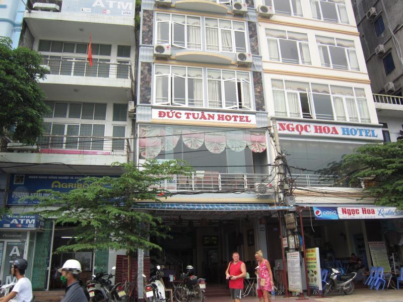 Duc Tuan Hotel Hai Phong Buitenkant foto